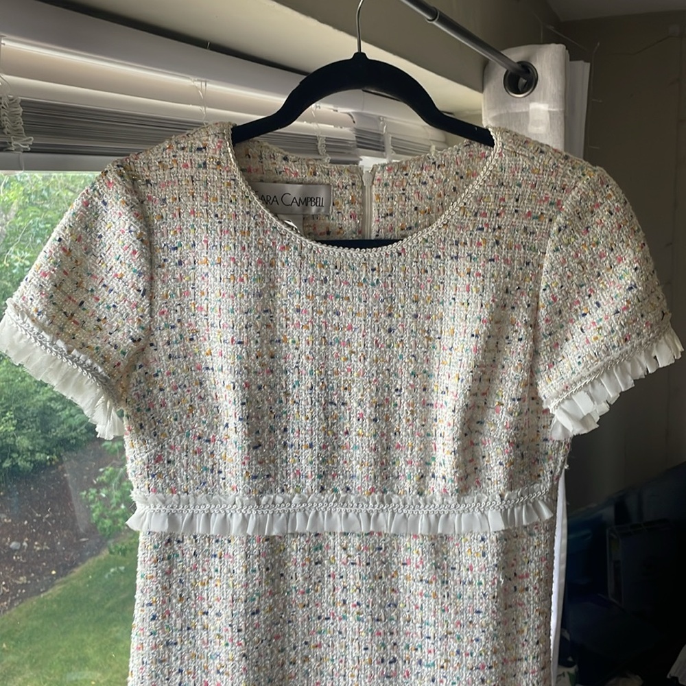 NEVER WORN still with tags Sara Campbell S/S Tweed shift w/Patch pockets ivory